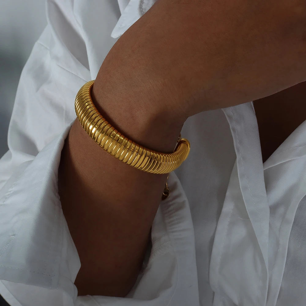 Mason 18kt Gold Plated Necklace & Bangle Set